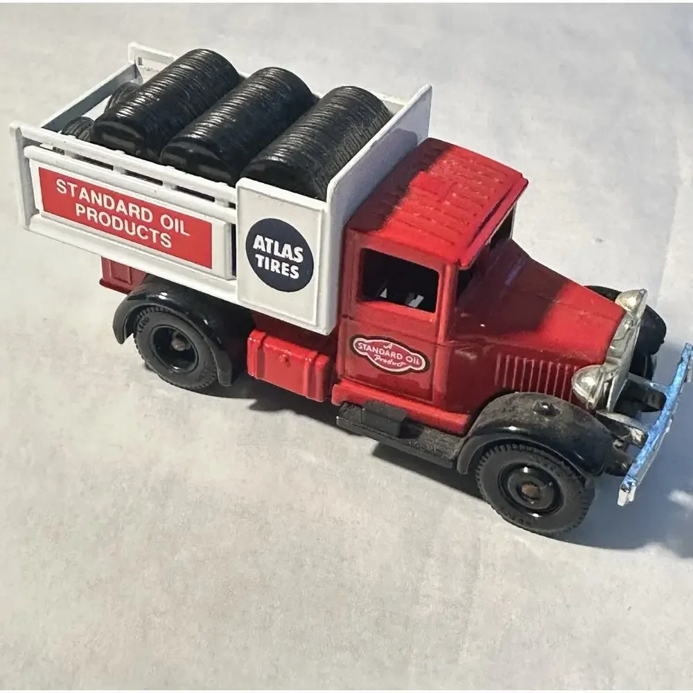 Vintage Lledo Chevron Standard Oil Atlas Tires 1930 Ford Truck England A202